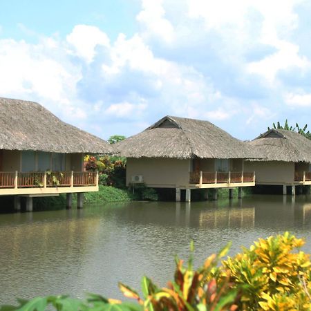 Mekong Riverside Boutique Resort&Spa Cái Bè Chambre photo